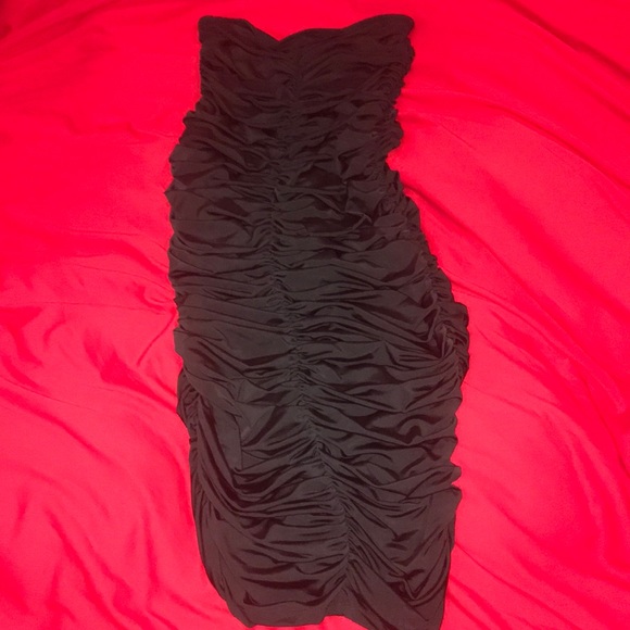 Black Strapless Ruched Midi Dress - Picture 5 of 7